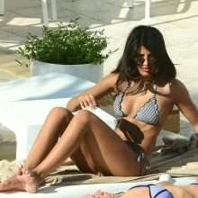 Jasmine Walia en bikini à Ibiza