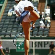 Maria Sharapova et sa petite culotte à Roland-Garos 2015