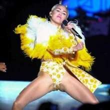 Miley Cyrus et son Bangerz Tour (2)