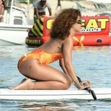 Rihanna en maillot de bain à La Barbade