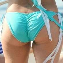 Eva Longoria en bikini à Capri