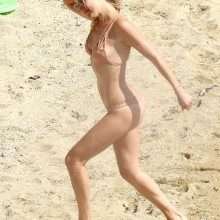 Kate Hudson en bikini en Grèce