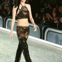 Ming Xi pour Victoria's Secret à Paris