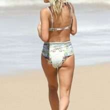 Ashley Hart en bikini à Sidney