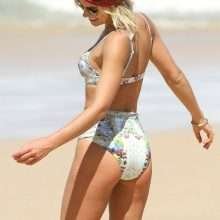 Ashley Hart en bikini à Sidney