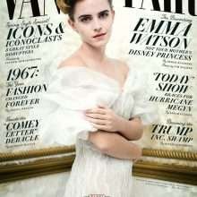 Emma Watson seins nus dans Vanity Fair