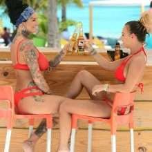 Jemma Lucy et Chantelle Connelly en bikini aux Caraïbes