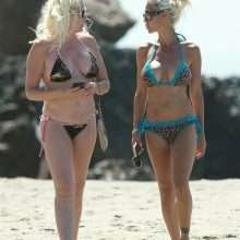 Shauna Sand en bikini à Malibu