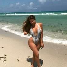 Anastasia Kvitko en maillot de bain à Miami