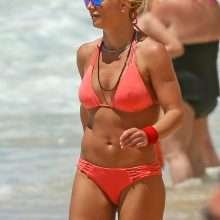 Britney Spears toujours en bikini à Hawaii