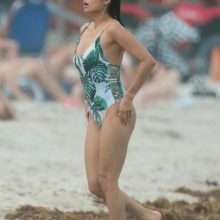 Diane Guerrero en maillot de bain à Miami