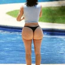 Kim Kardashian toujours en bikini au Mexique