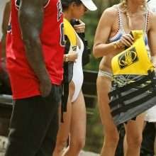 Kourtney Kardashian en maillot de bain à Hawaii