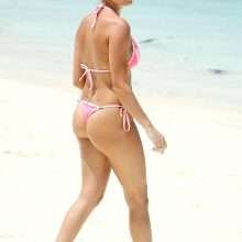 Lauryn Goodman en bikini aux Maldives
