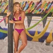 Nina Agdal en bikini pour Sports Illustrated