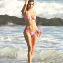 Rachel McCord en bikini pour 138 Water