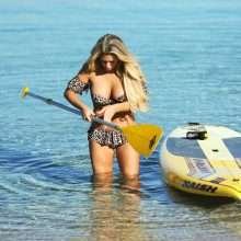 Bianca Gascoige en bikini à Ibiza