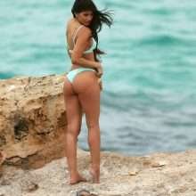 Jasmin Walia en bikini à Ibiza