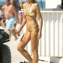 Lady Victoria Hervey en bikini à Miami
