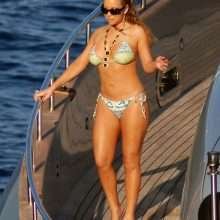 Mariah Carey en bikini à Capri