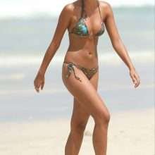 Sandra Kubicka en bikini à Miami Beach