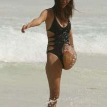 Victoria Justice en maillot de bain à Cancun