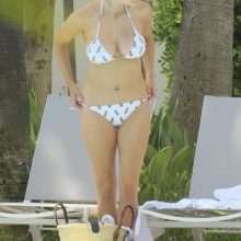 AShley James en bikini à Marbella