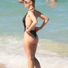 Bianca Elouise en maillot de bain à Miami