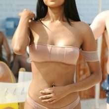 Farah Sattur en bikini à Ibiza