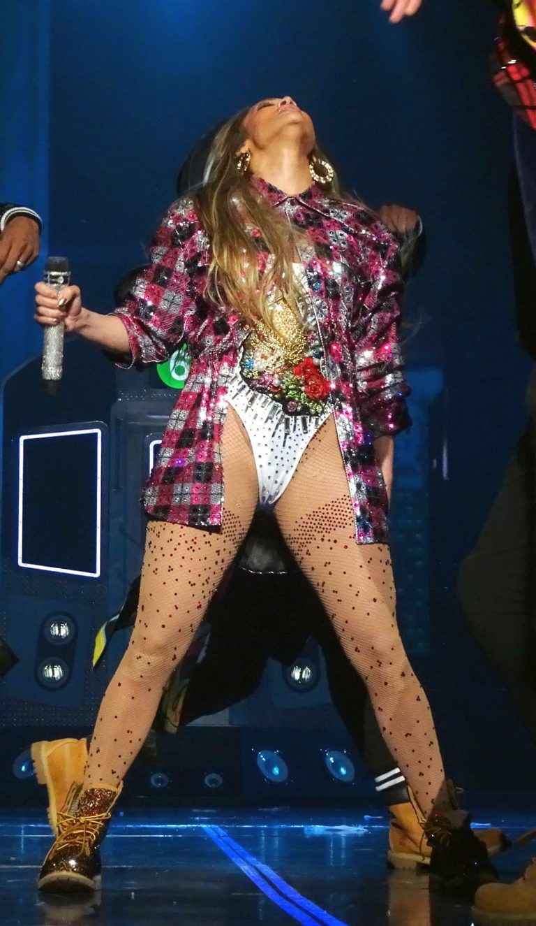 Jennifer Lopez en concert à Las Vegas