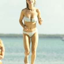 Joanna Krupa en bikini à Miami