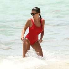Ludivine Kadi en maillot de bain à Miami