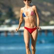 Rachel McCord en bikini à Malibu