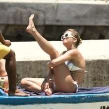 Rita Ora en bikini