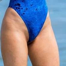 Ana Braga en maillot de bain à Malibu