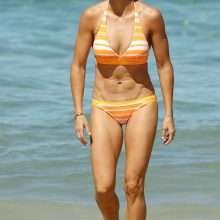 Candice Warner en bikini