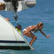 Melanie Brown en bikini à Hawaii