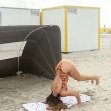 Claudia Romani en maillot de bain à South Beach
