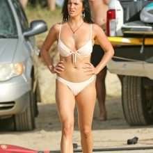 Darcie Lincoln en bikini à Hawaii