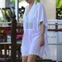 Emma Forbes en maillot de bain à La Barbade
