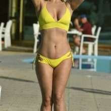 Franckie Essex en bikini au Cap Vert