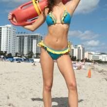Julia Pereira, bikini et maillot de bain à Miami