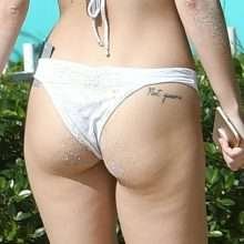 Lottie Moss en bikini à Miami