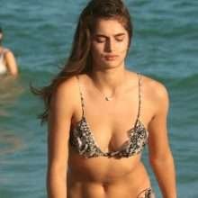 Maia Cotton en bikini à Miami Beach