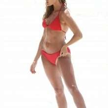 Alyce Crawford en bikini en Australie