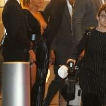 Beyonce exhibe son décolleté au World Trade Center