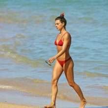 Isis Valverde en bikini à Hawaii