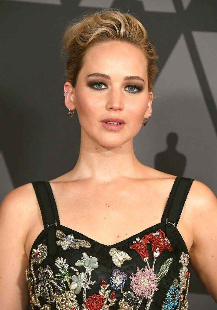 Jennifer Lawrence aux Governors Awards à Hollywood