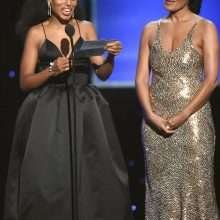 Kerry Washington ouvre le décolleté aux NAACP Awards