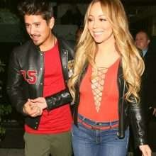 Mariah Carey exhibe son décolleté à Beverly Hills